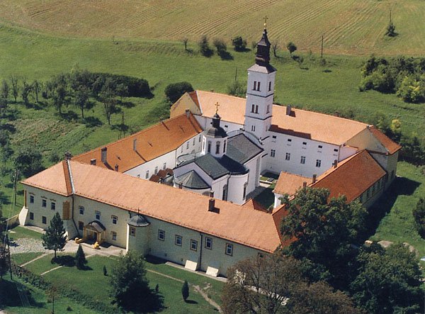 Манастирът Крушедол във Фрушка гора, Сърбия